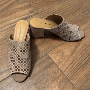 Lucky Brand Women's Perforated Tan Mules